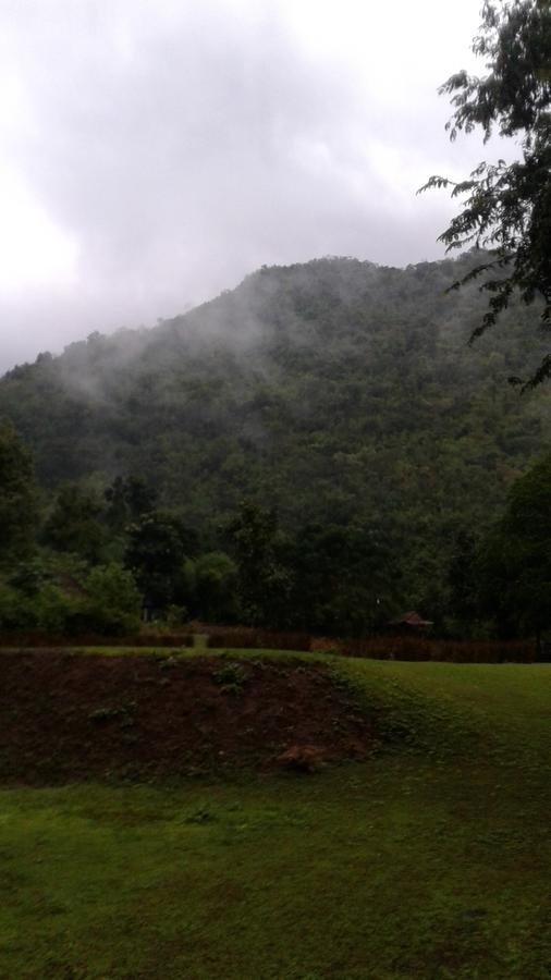 Baanrai Saiyoknoi Resort Ban Huai Maenam Noi Esterno foto